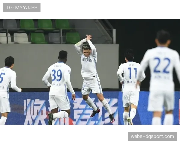 防线危机:河南队四名后卫伤停,客战津门虎面临重组